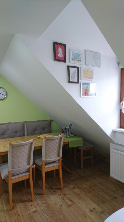 Ferienwohnung Spatzennest フラドゥンゲン エクステリア 写真