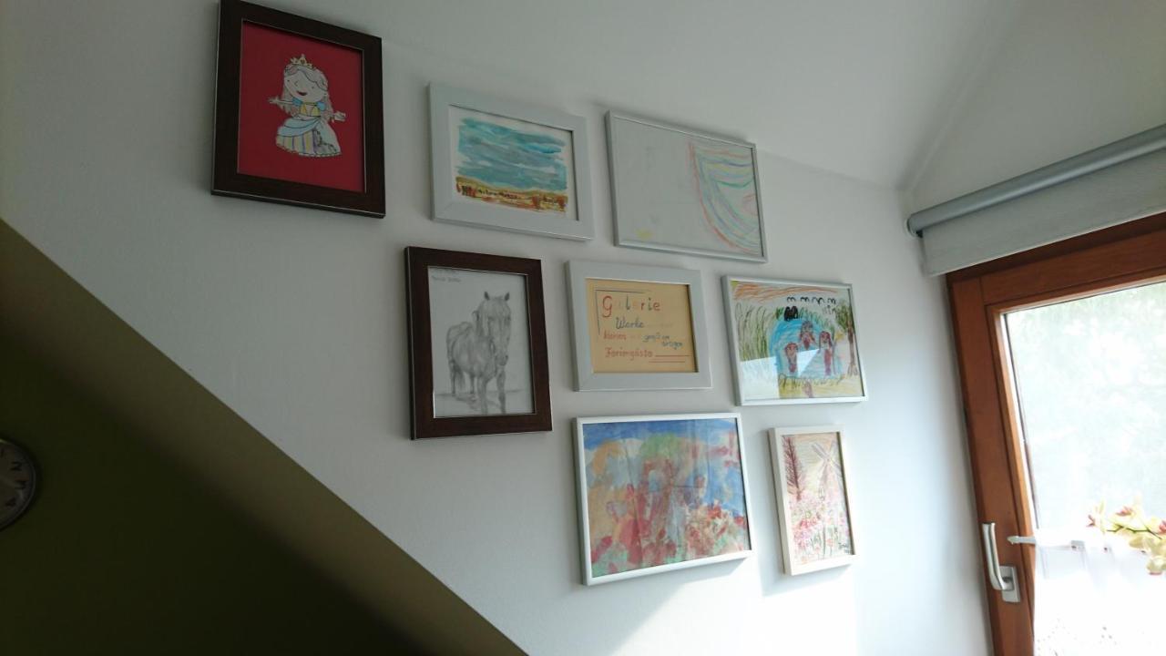 Ferienwohnung Spatzennest フラドゥンゲン エクステリア 写真